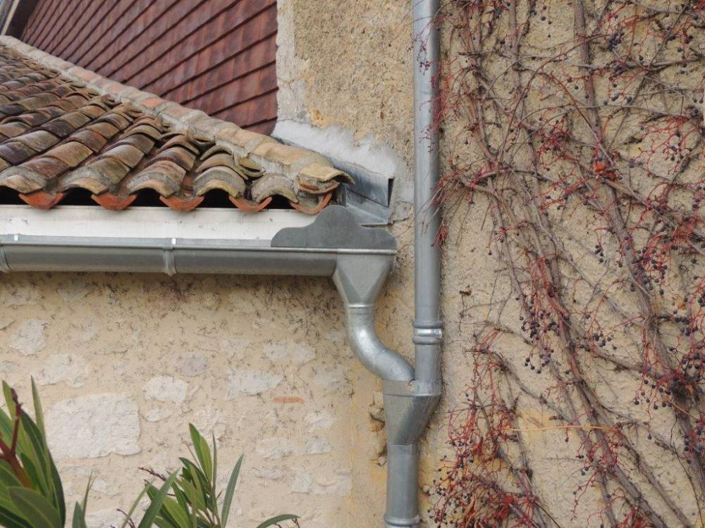 pose gouttière
